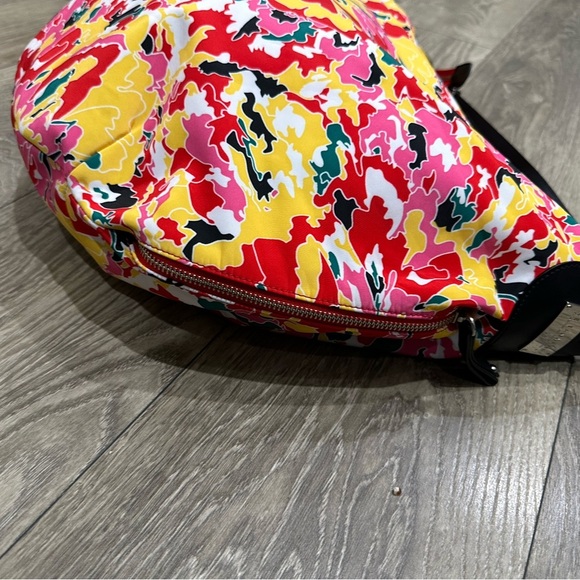🌸💐Le Tennaur Colorful Bouquet Print Hobo Purse -🌸💐 - Picture 7 of 15